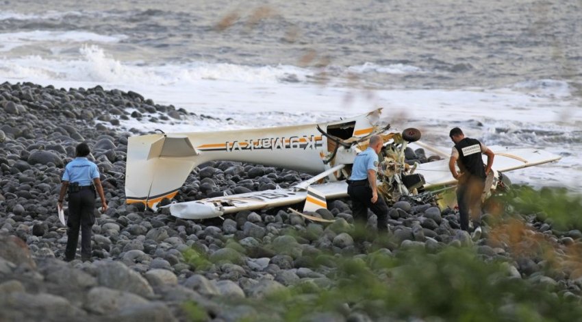 Re: BOYCOTT des survols touristiques aériens motorisés. Vers un tourisme éco-responsable à La REUNION - stop-dezord-en-ler Re: BOYCOTT des survols touristiques aériens motorisés. Vers un tourisme éco-responsable à La REUNION - stop-dezord-en-ler
