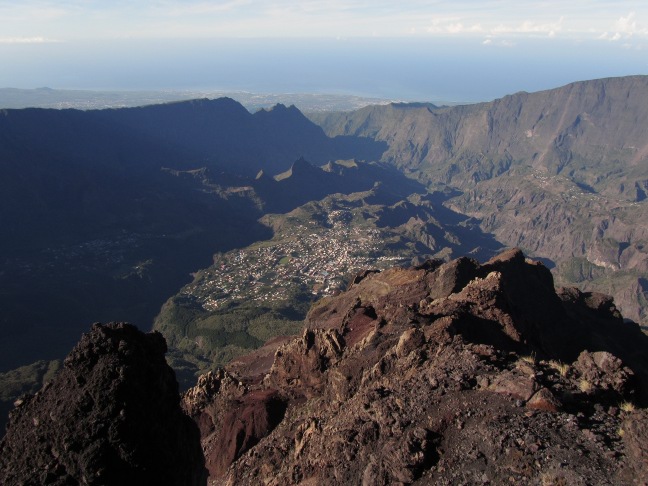 201302240754-piton-des-neiges_sommet_cilaos-.jpg